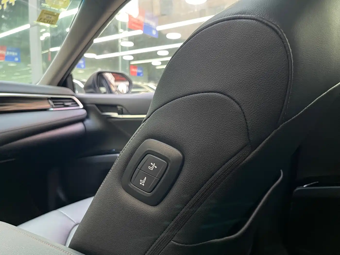 Toyota Camry 2019 2.0G Luxury (China V) фото 17