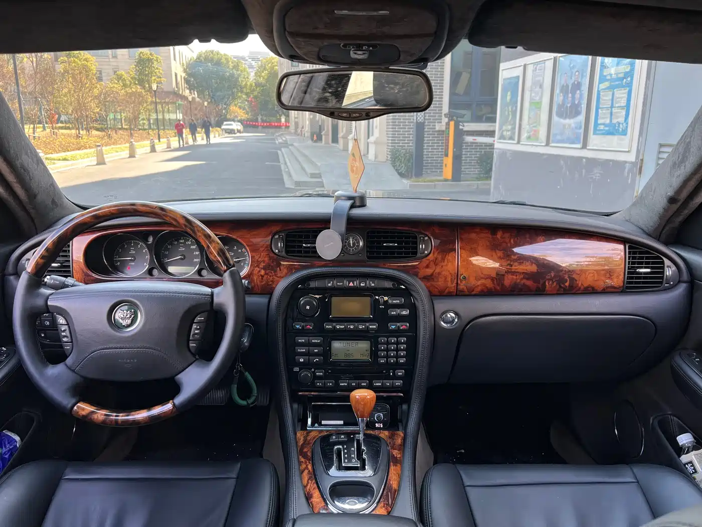 Jaguar XJ 2005 2004 Model XJ8 4.2