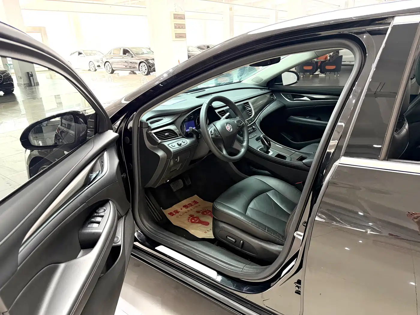Buick LaCrosse 2022 652T Luxury фото 14