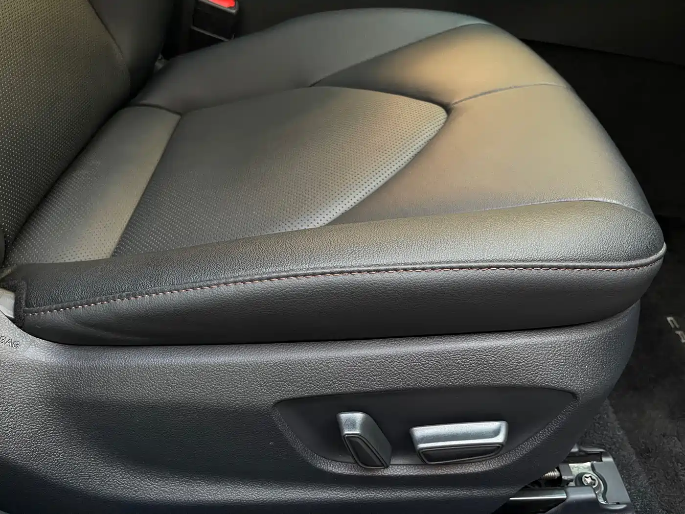 Toyota Camry 2019 2.0G Luxury (China V) фото 10