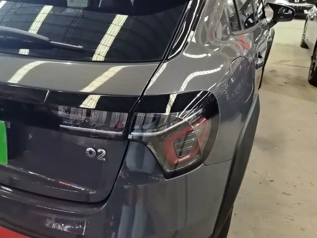 Lynk & Co 02 2018 1.5T DCT 2WD Shine Edition China V фото 8