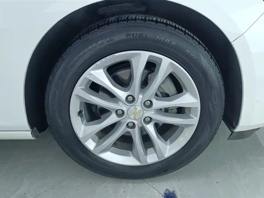 Chevrolet Malibu XL 2018 530T Auto RuiChi Edition фото 6