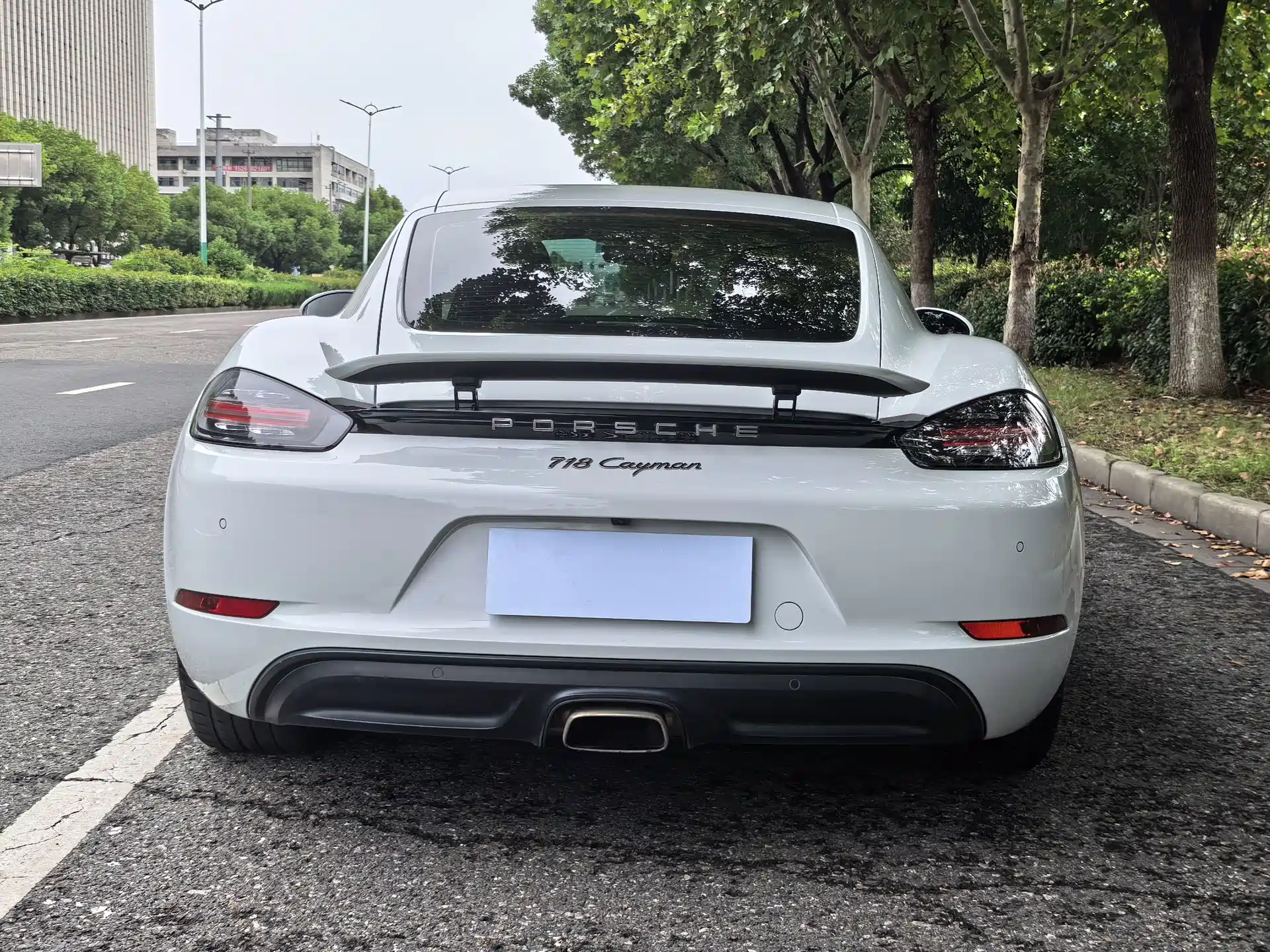 صورة 6 - Porsche 718