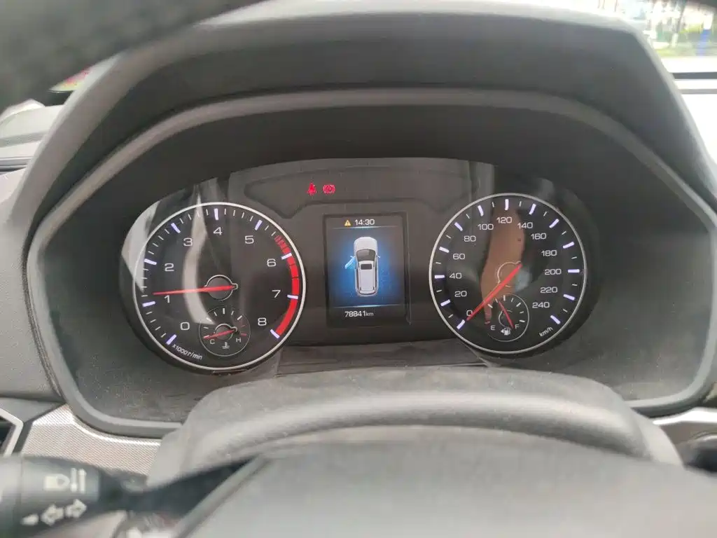Фото 8 - Haval H6