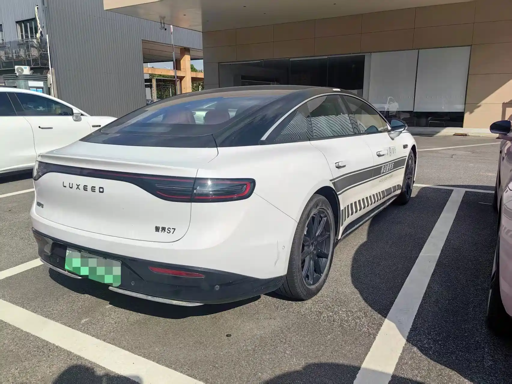 Фото 4 - Zhijie S7