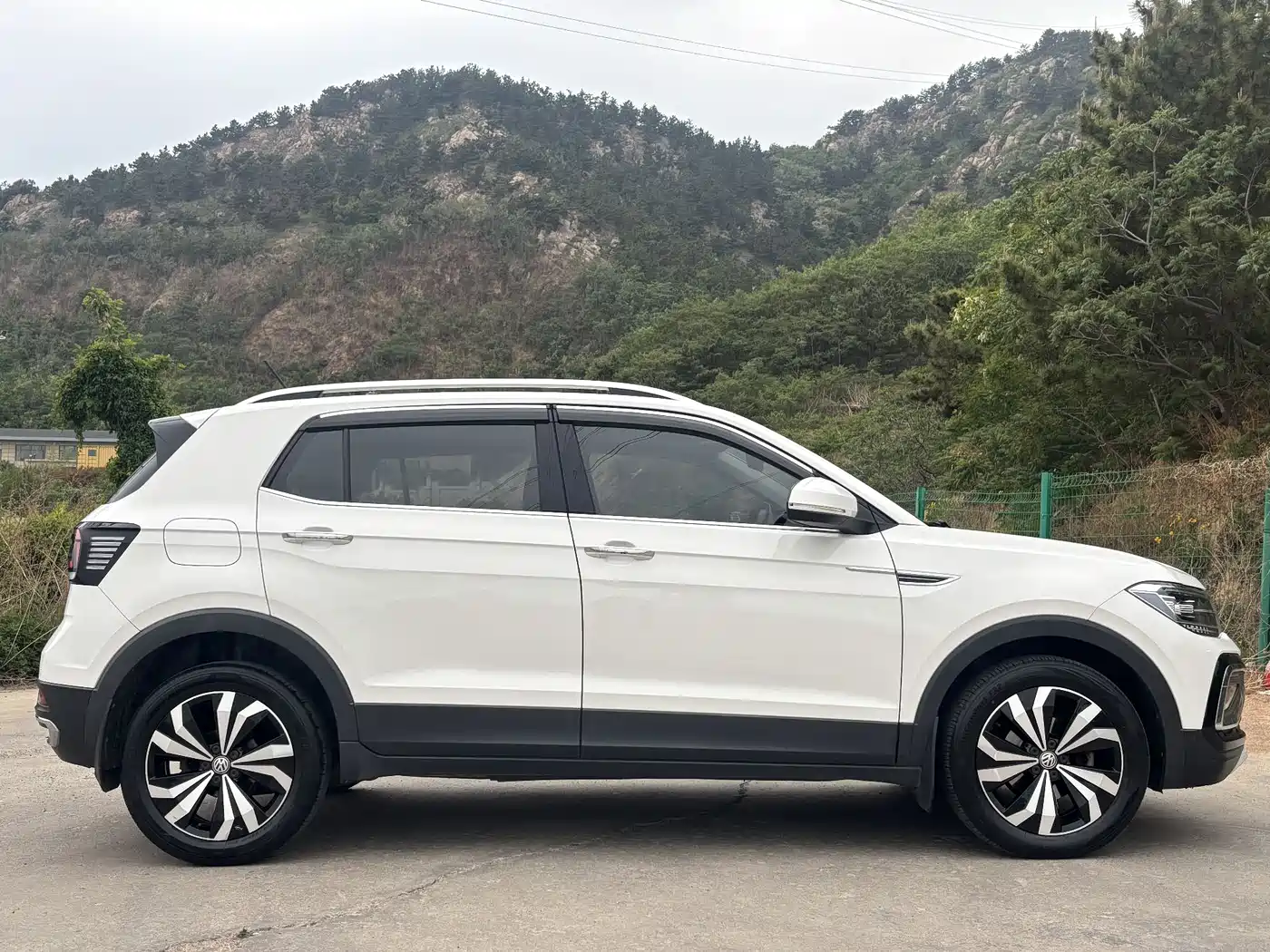 Volkswagen T-Cross 2020 280TSI DSG Luxury Edition фото 4