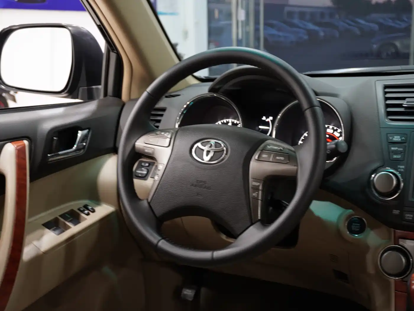 Toyota Highlander 2010 2009 3.5L 4WD 7-seater Premium Edition