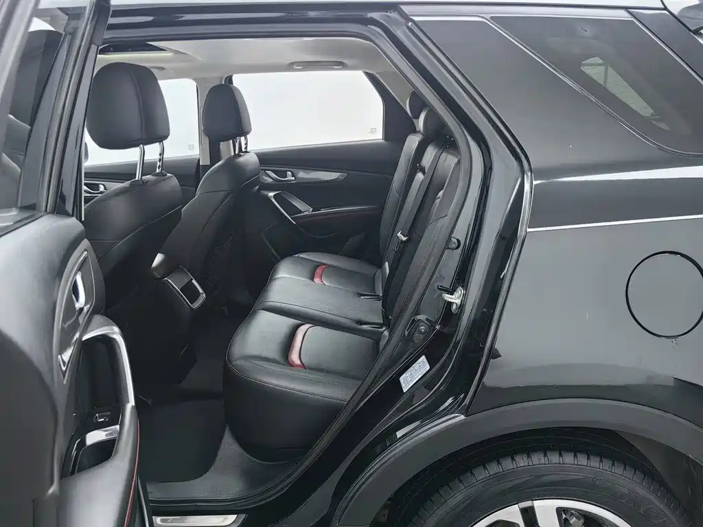 Changan CS55 2017 2017 1.5T Manual Xuanse Edition