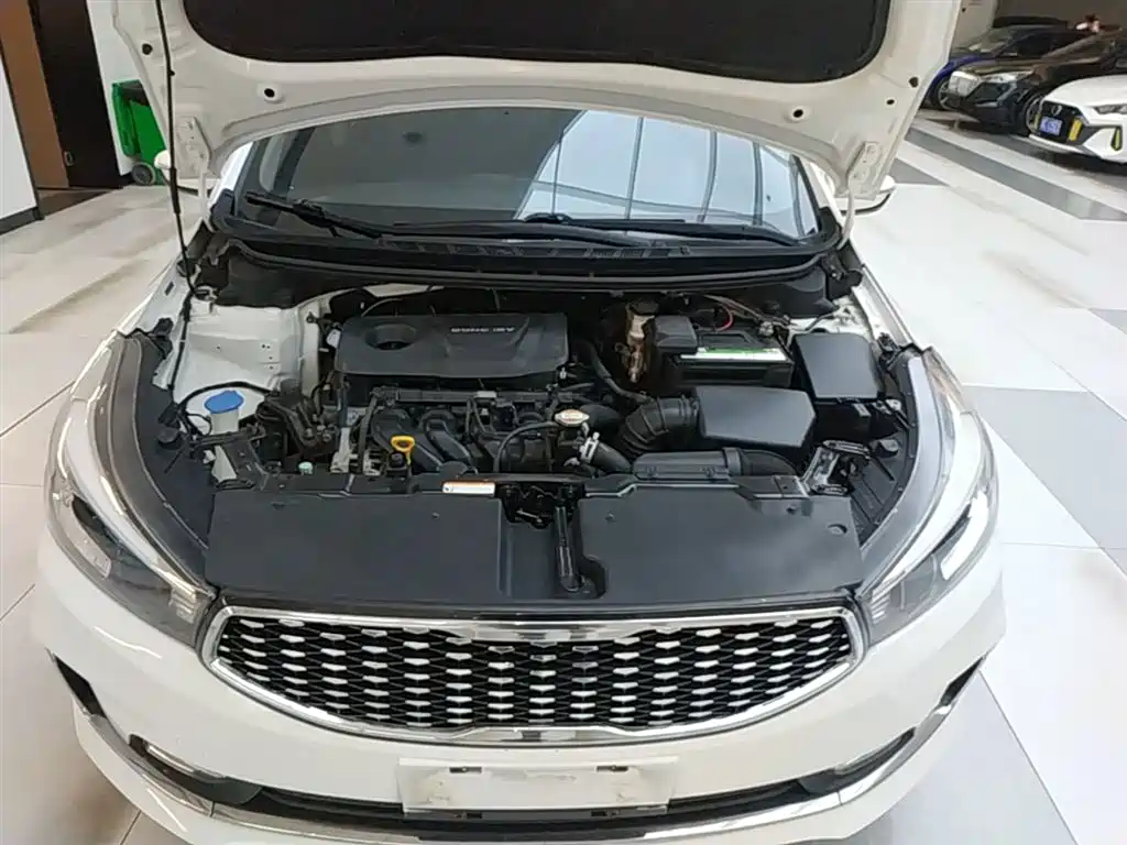 Kia K3 2016 1.6L Automatic GLS фото 20