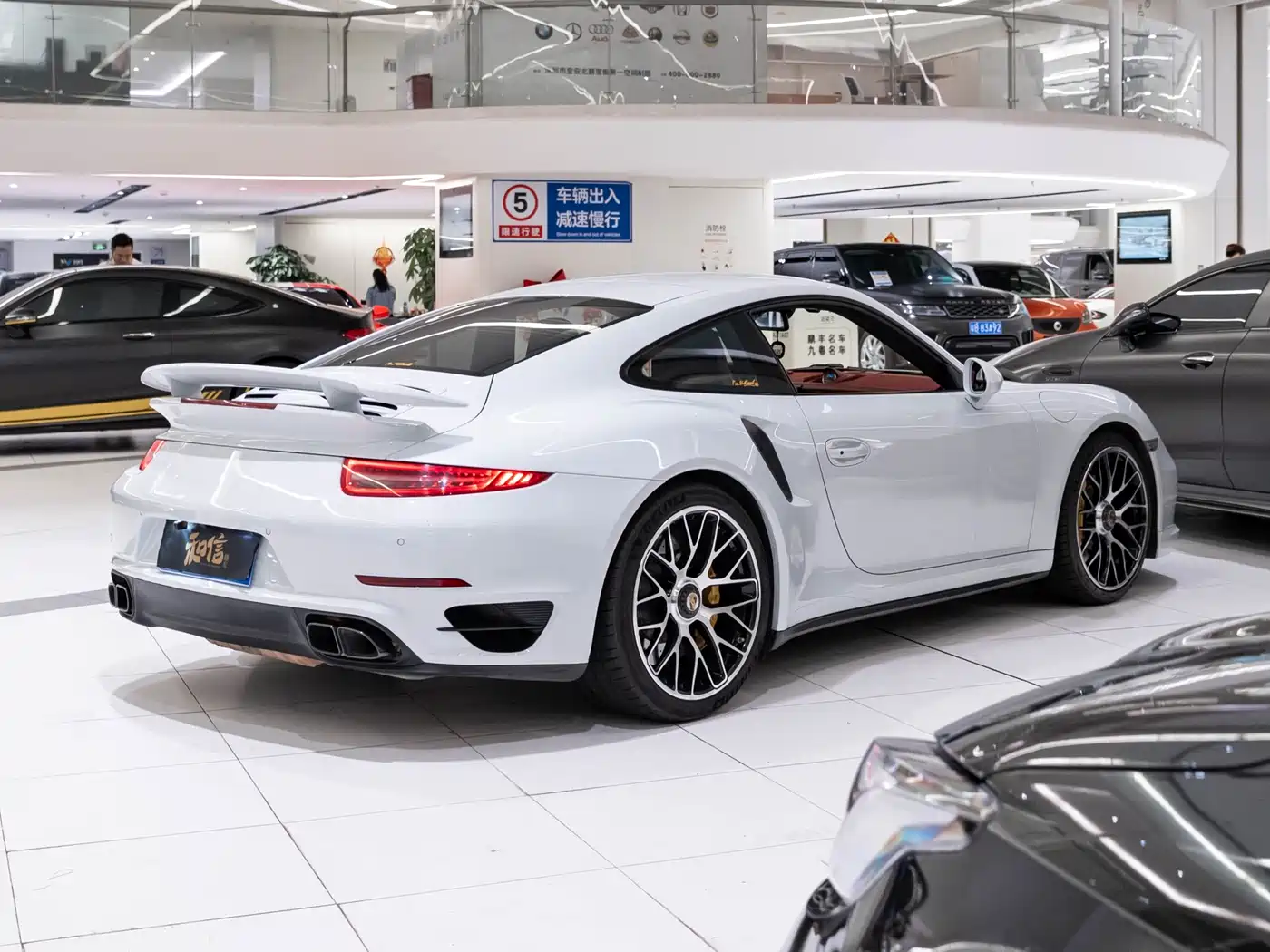 Porsche 911 2014 Turbo S 3.8T фото 9