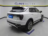 Фото 3 - Lynk & Co 01