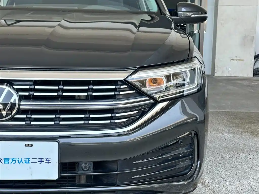 Volkswagen Sagitar 2023 300TSI DSG Surpassing Edition фото 14