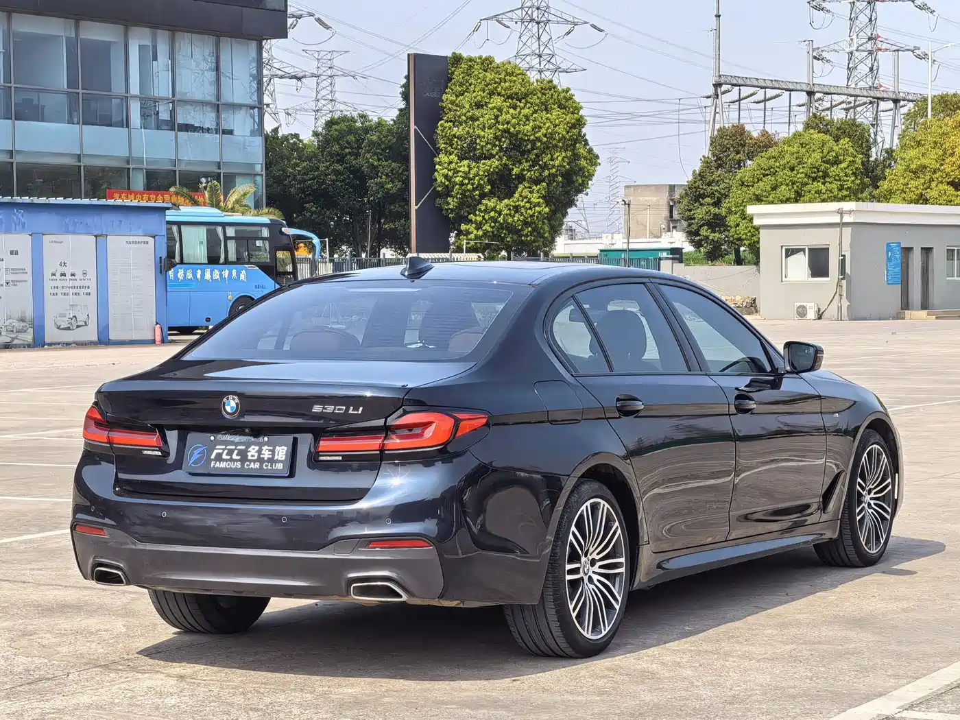 BMW 5 Series 2019 530Li Premium M Sport Package фото 3