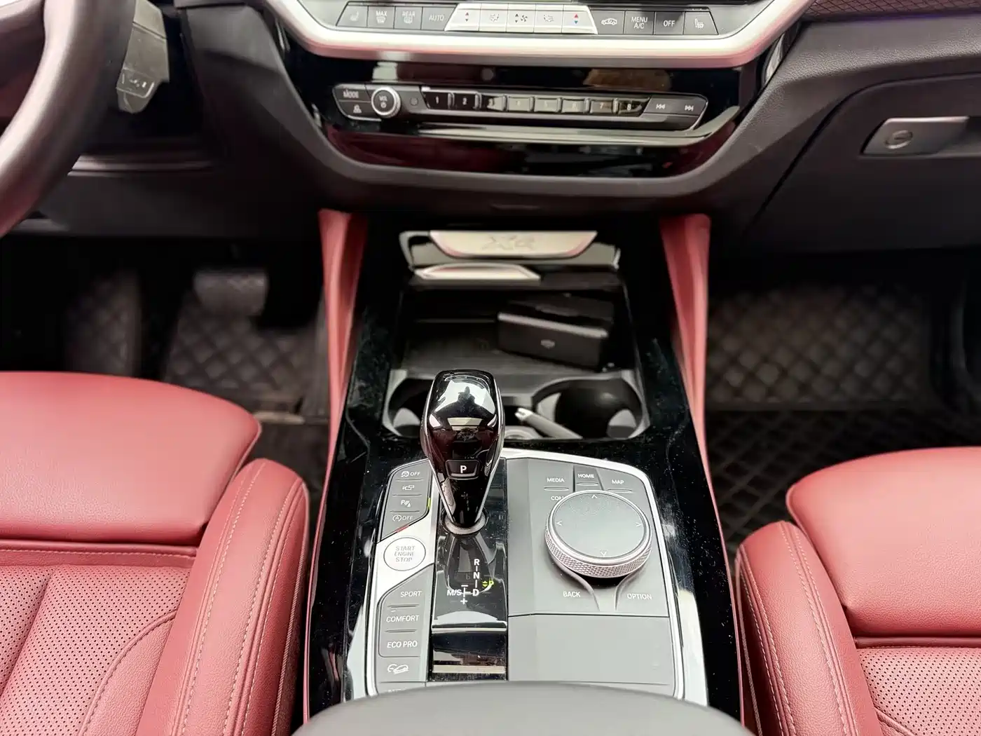 BMW X4 2022 Facelift xDrive 30i M Sport Shadow Edition фото 12
