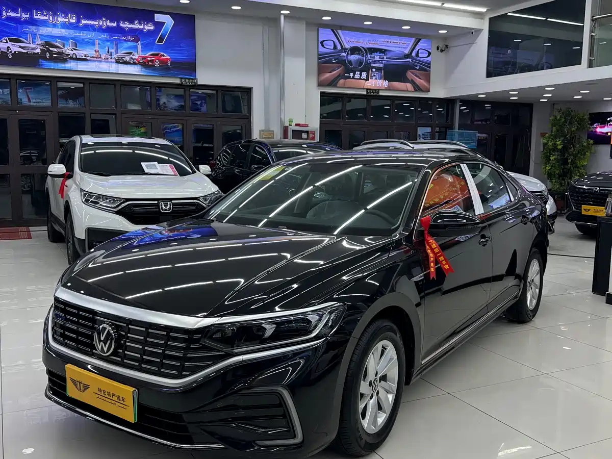 Volkswagen Passat New Energy 2025 430PHEV Hybrid Business Edition