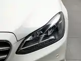 صورة 7 - Mercedes-Benz E-Class