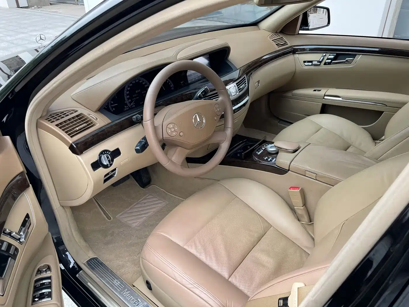 Mercedes-Benz S-Class 2010 S 300 L Business фото 4