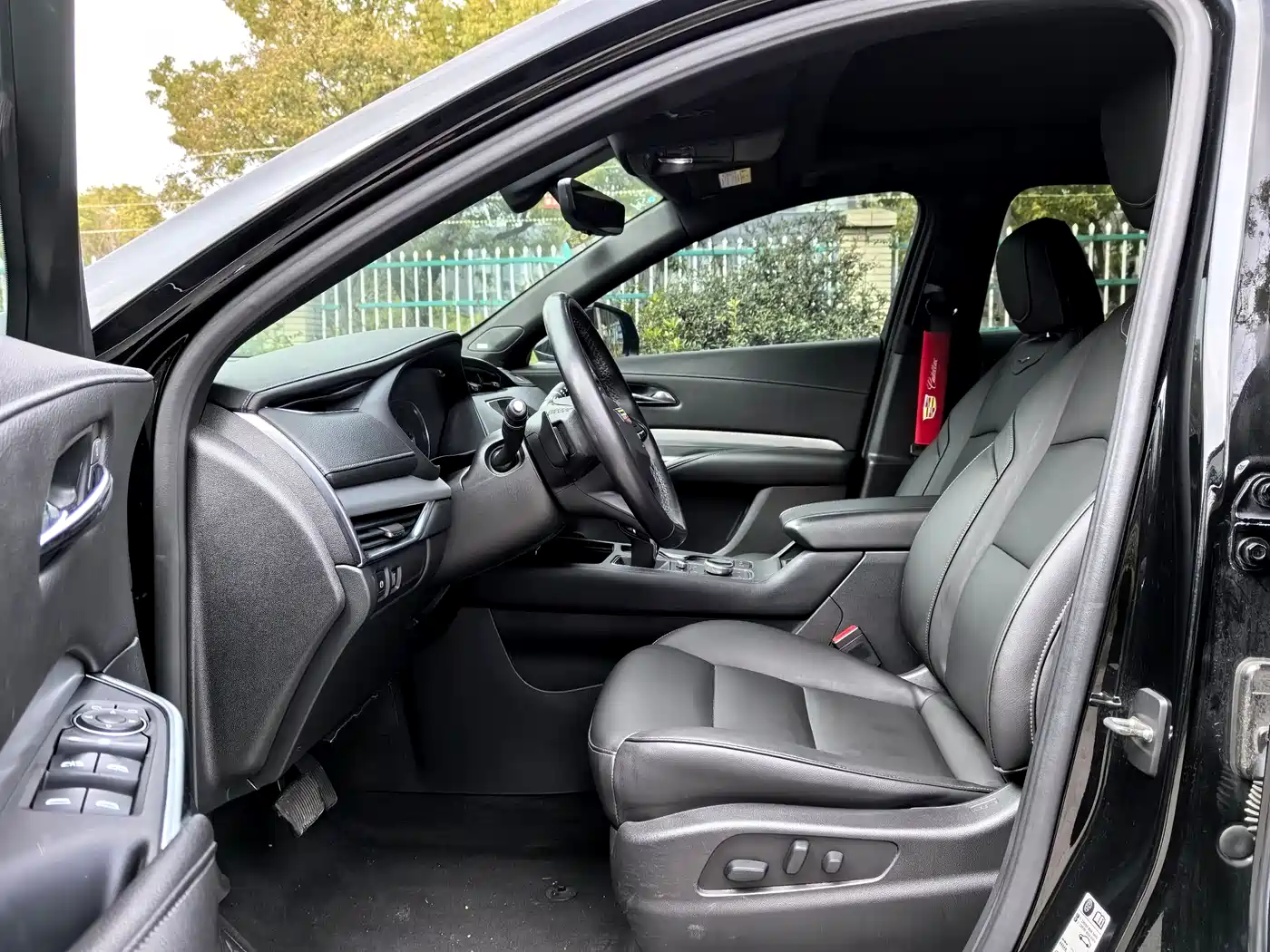 Cadillac XT4 2020 28T FWD Leading Trim фото 7