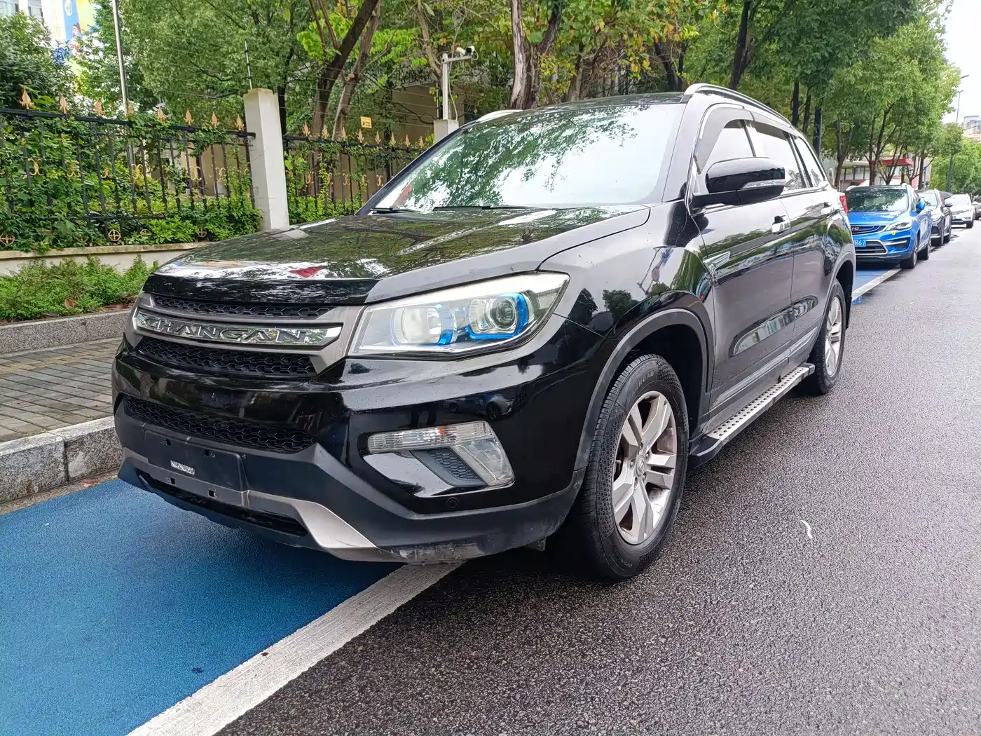 Фото 1 - Changan CS75