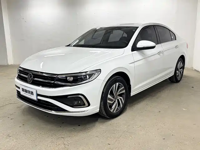 Volkswagen Bora 2023