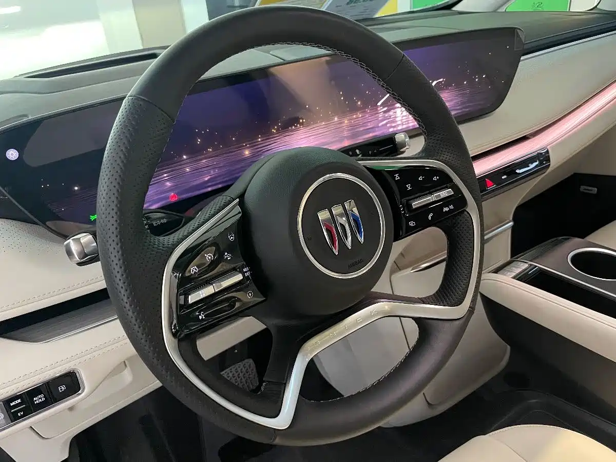 Buick GL8 New Energy 2024 Landglory Luxury Edition 7-Seater фото 12