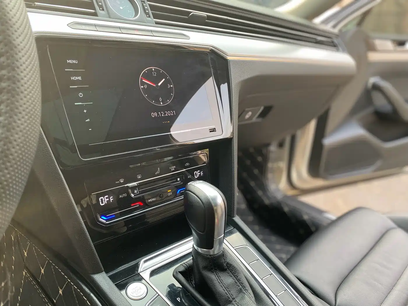 Volkswagen Magotan 2018 280TSI DSG Leading фото 12
