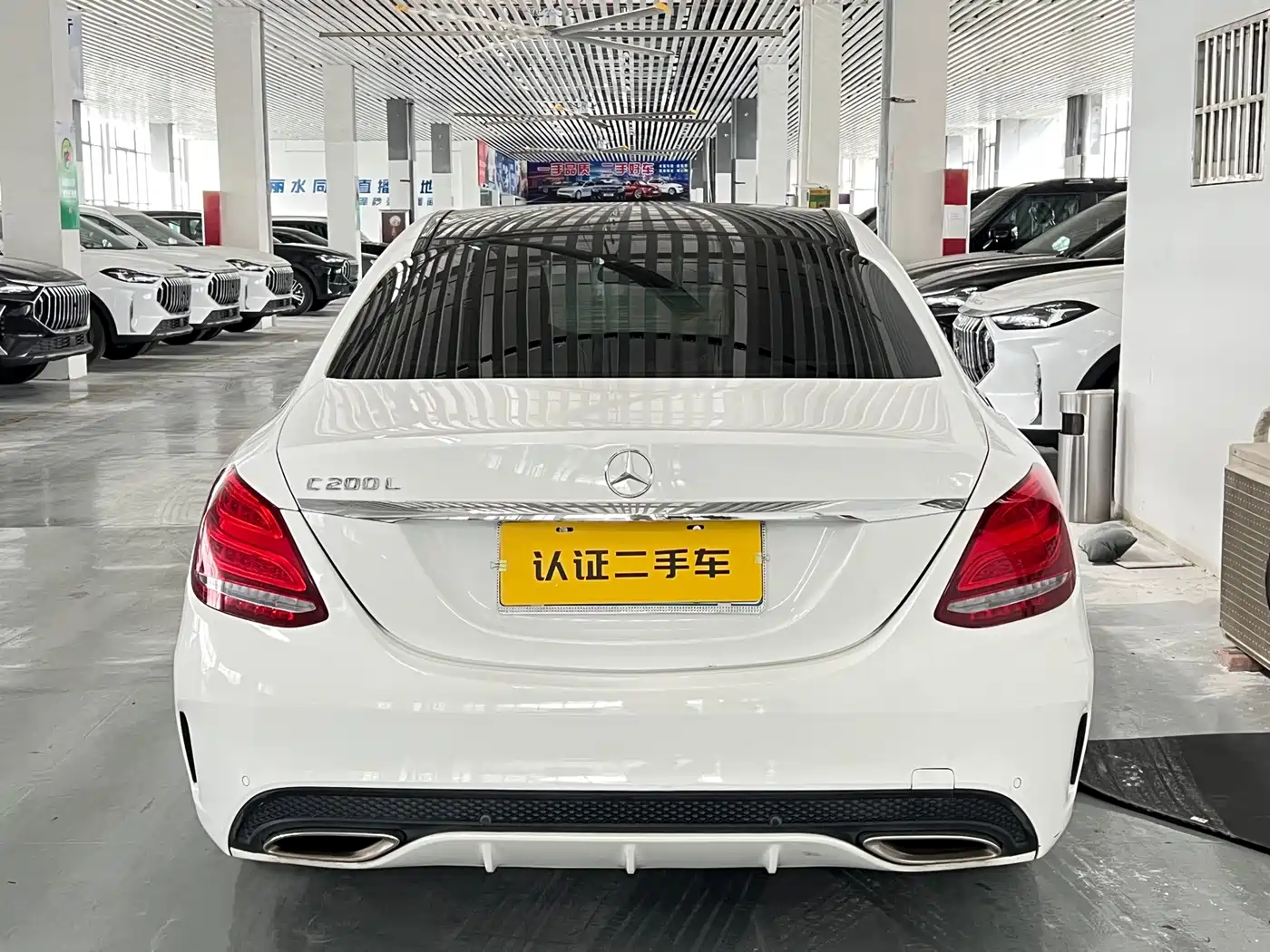 Mercedes-Benz C-Class 2017 C 200 L Sport фото 6