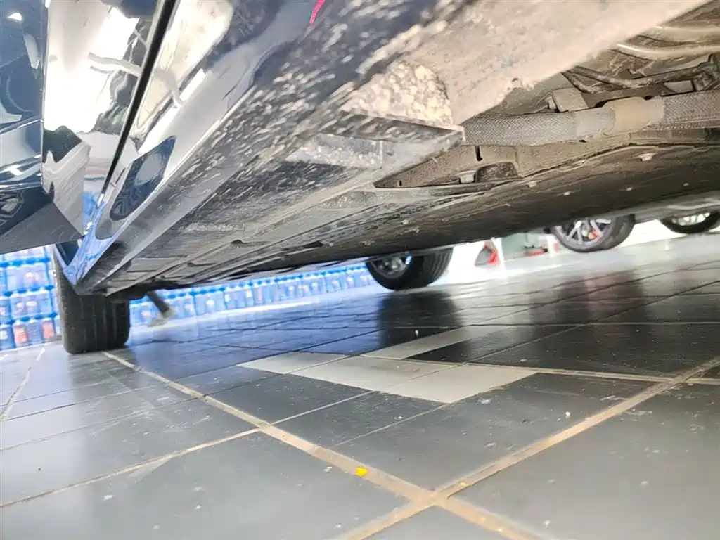 Geely Galaxy Galaxy A7 2025 EM-i фото 21