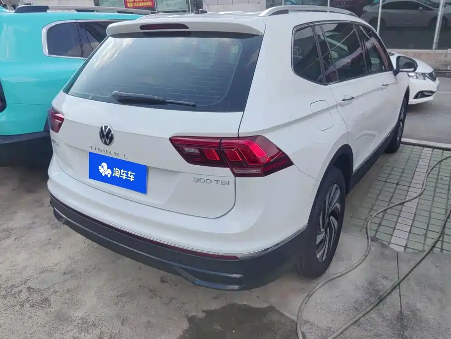 Volkswagen Tiguan L 2025 2024 300TSI Auto 2WD Smart Edition