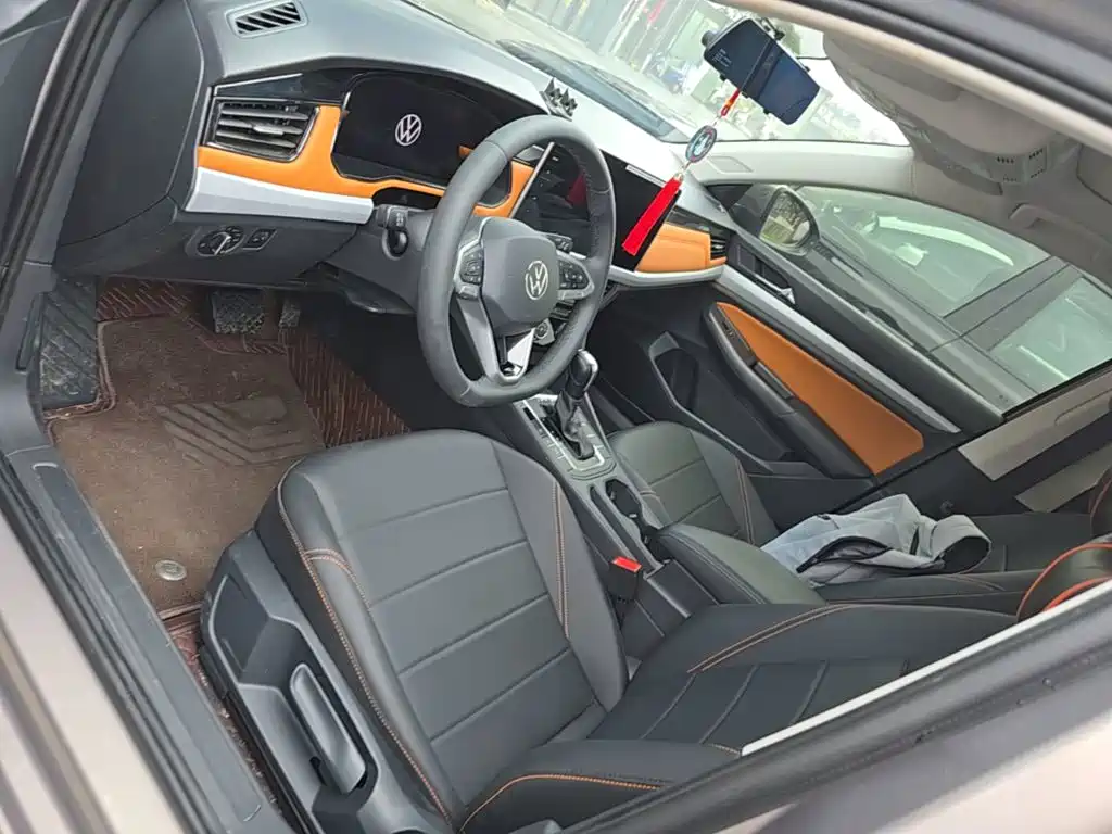 Volkswagen Bora 2025 2025 200TSI DSG Joy Ride Navigation Edition