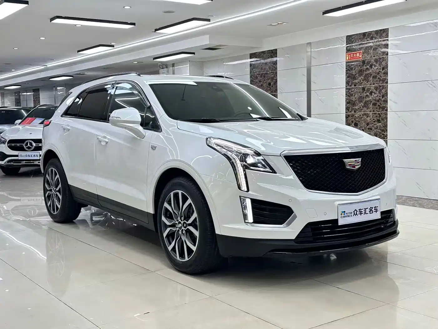 Cadillac XT5 2024 2024 2.0T AWD Luxury (Hummingbird Edition)