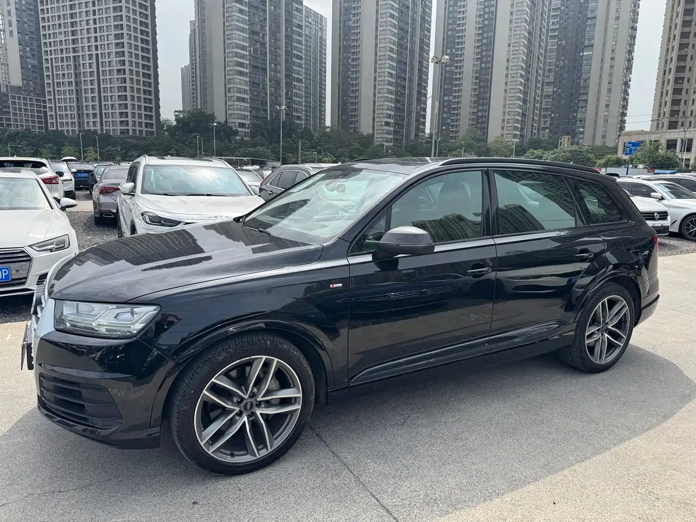 Audi Q7 2018 45 TFSI Technology фото 3