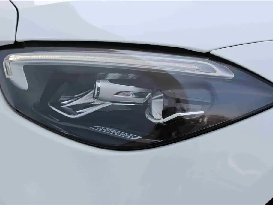 Mercedes-Benz C-Class 2023 C 260 L Sport фото 15