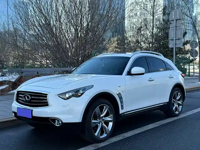Infiniti Infiniti QX70 2013 3.7L Standard Edition