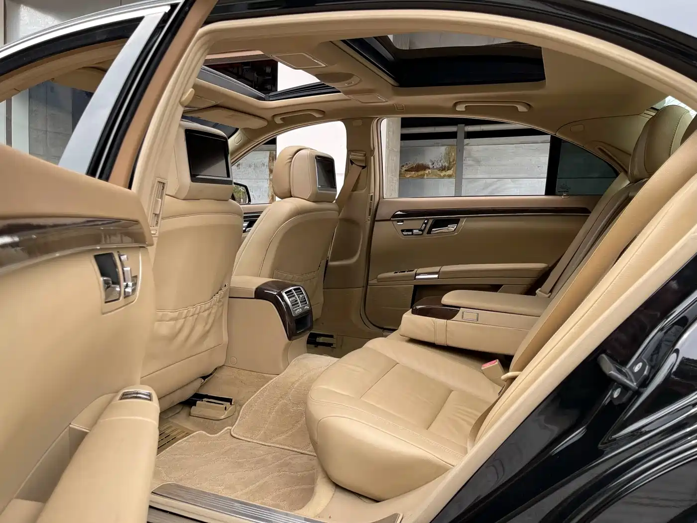Mercedes-Benz S-Class 2010 S 300 L Business фото 7