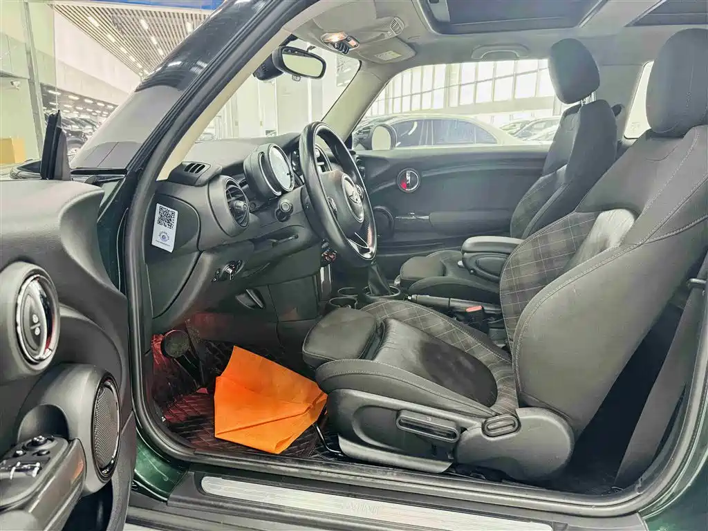 MINI 2016 1.5T COOPER фото 11