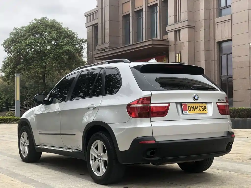 Photo 5 - BMW X5 (Import)