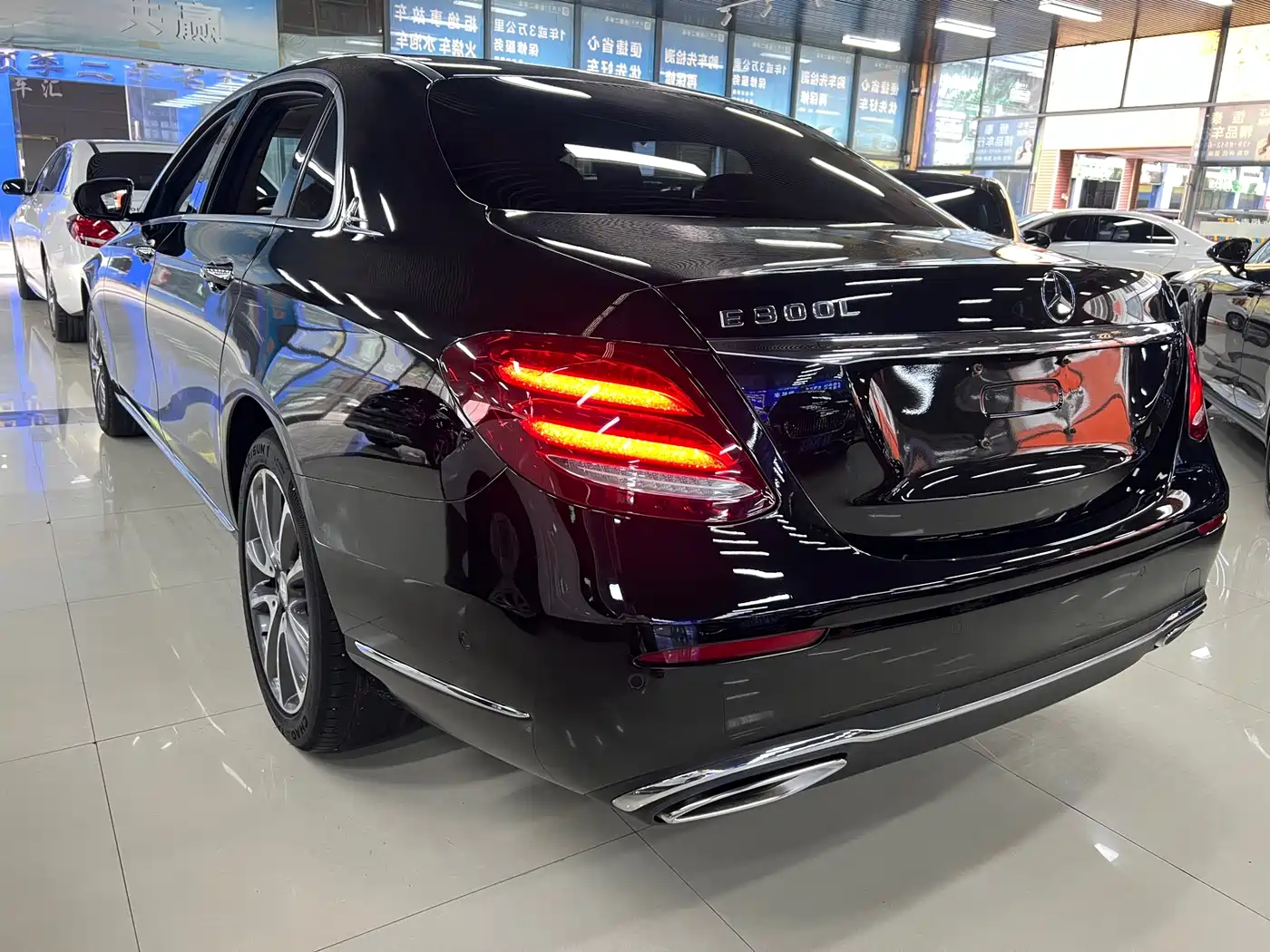 Mercedes-Benz E-Class 2016 E 300 L Fashion Type фото 7