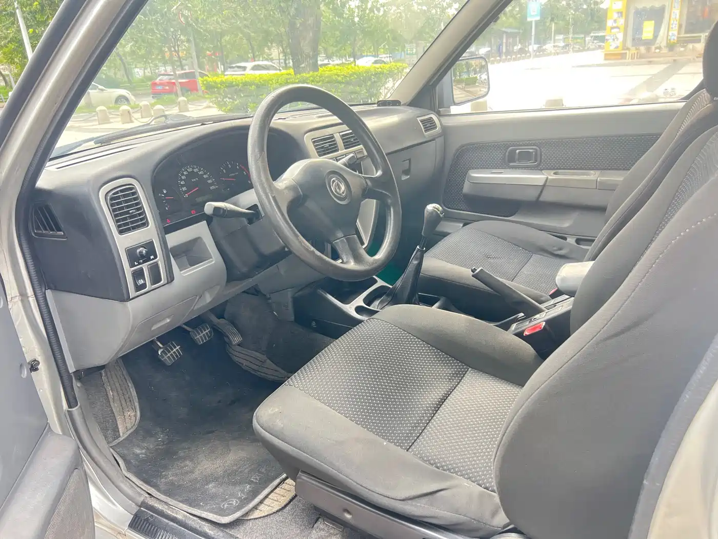 Dongfeng Ruiqi 2015 2013 2.2T Diesel 2WD Standard ZD22TE
