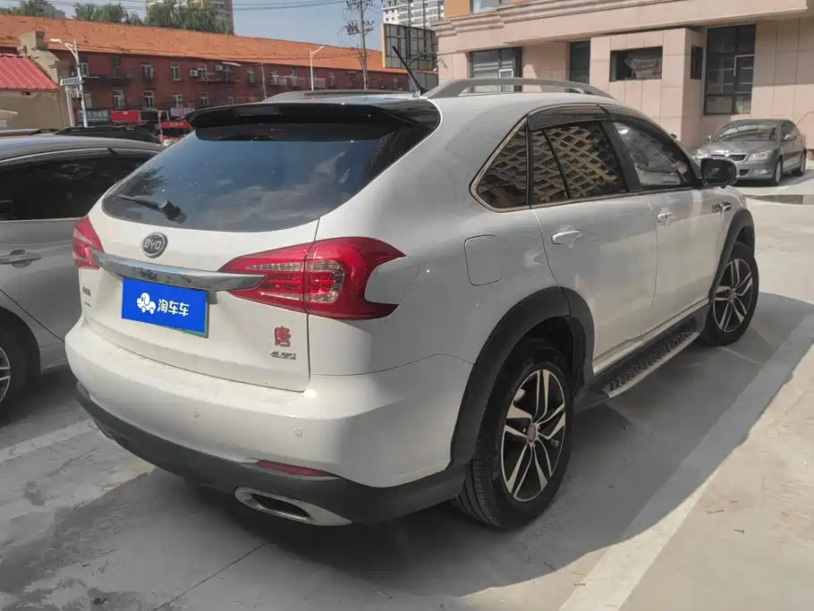 BYD Tang New Energy 2015 2015 2.0T 4WD Flagship