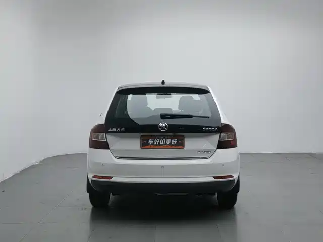 Škoda Skoda Rapid Spaceback 2014 1.6L Automatic致享版 — фото 4