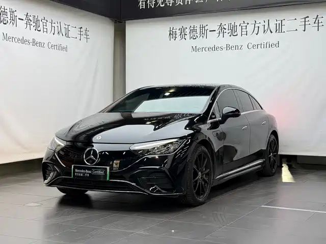 Mercedes-Benz EQE 2024
