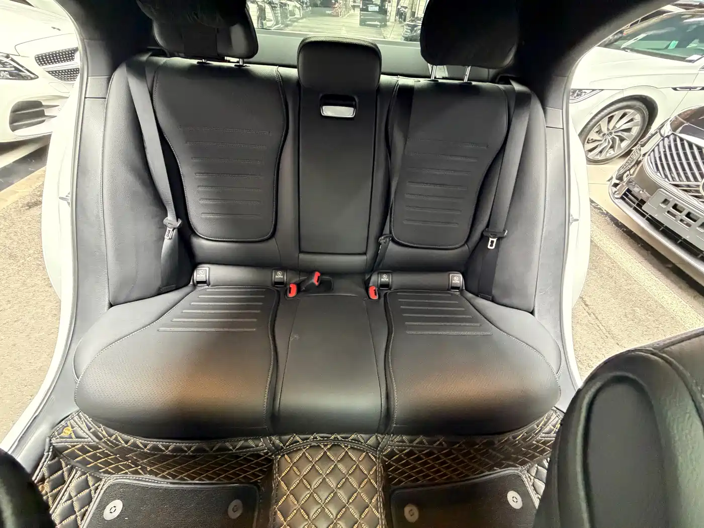 Mercedes-Benz C-Class 2024 Facelift C 200 L Sport фото 23