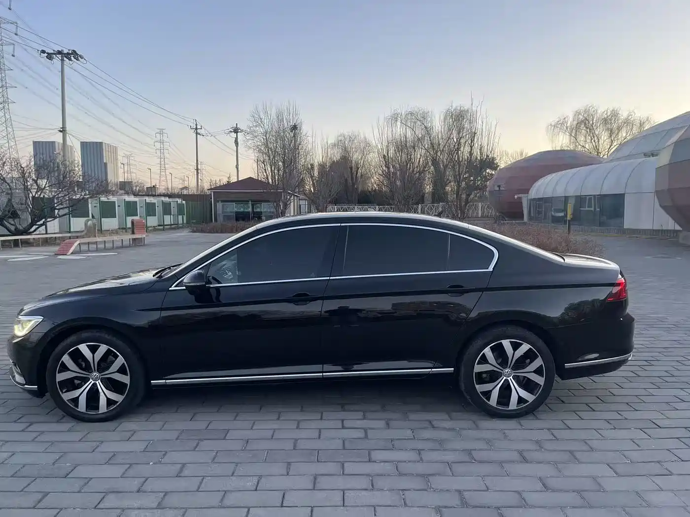 Volkswagen Magotan 2018 380TSI DSG Premium фото 2