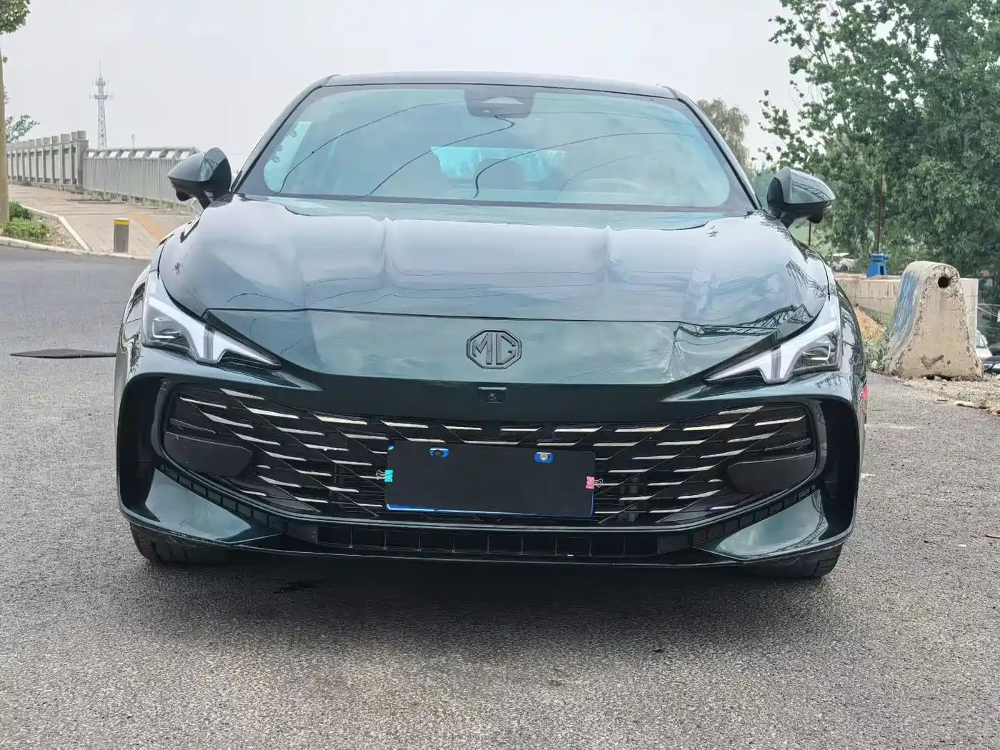 Фото 2 - MG MG7