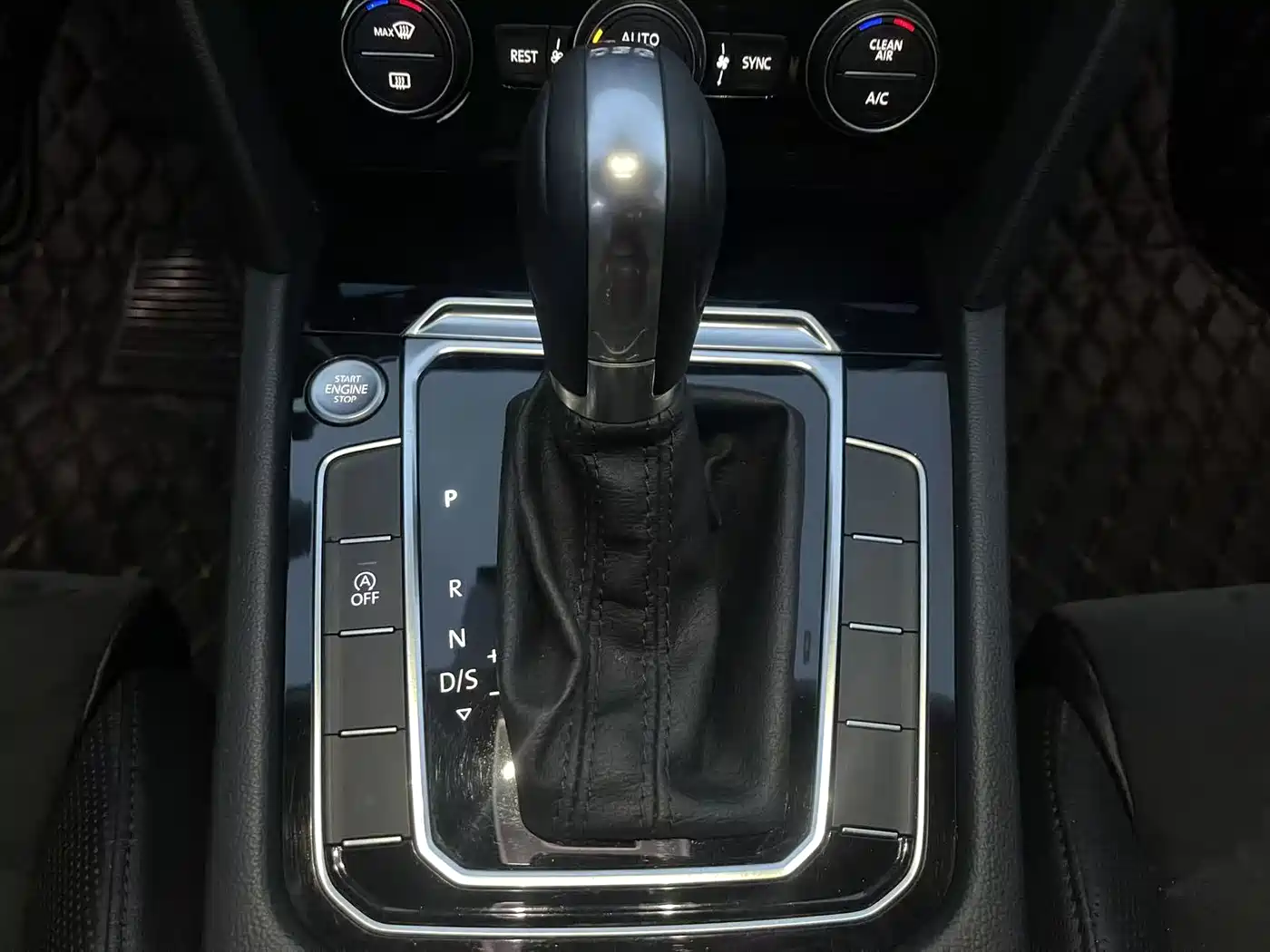 Volkswagen Magotan 2018 380TSI DSG Premium фото 24