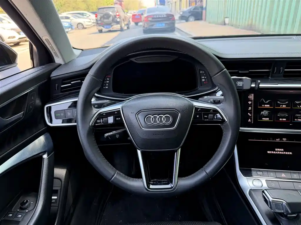 Audi A6L 2019 40 TFSI Luxury Elegance фото 5