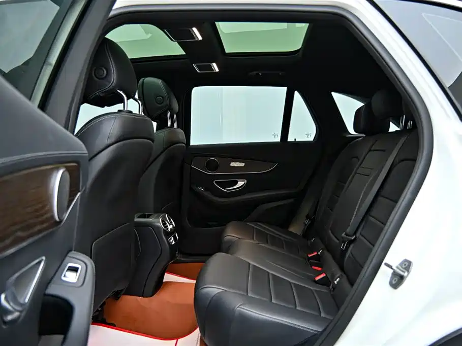 Mercedes-Benz GLC 2022 Facelift GLC 300 L 4MATIC Dynamic Collector's Edition фото 11