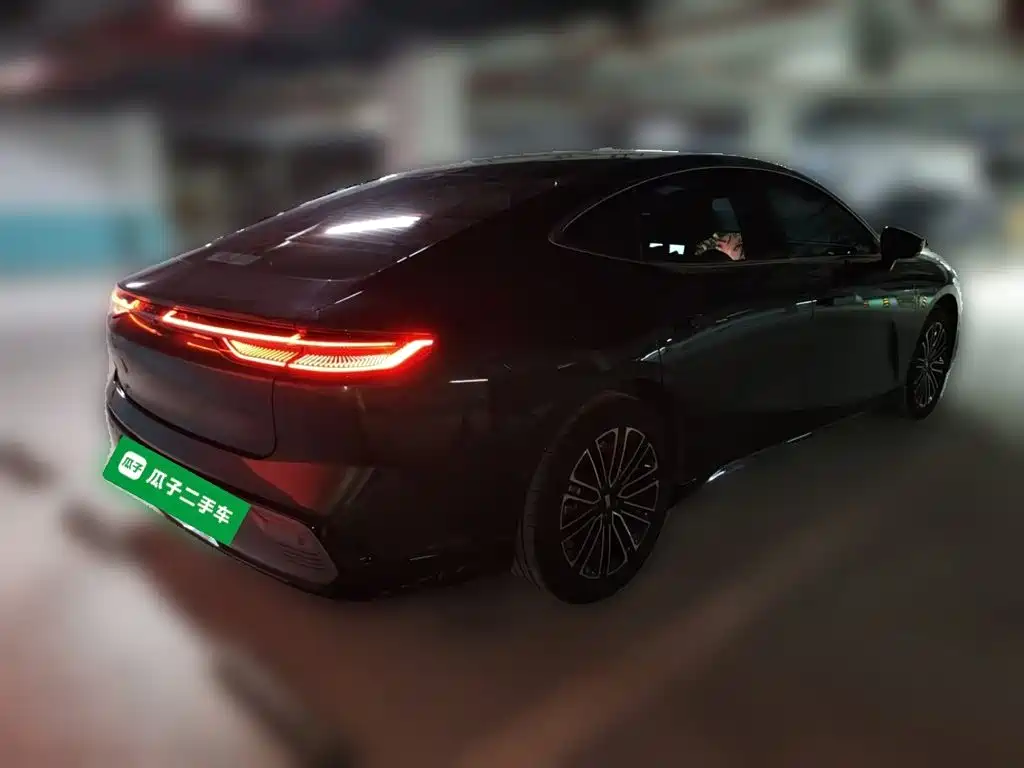 Geely Galaxy Galaxy Xingyao 8 2026 2025 130km EM-i Premium Edition