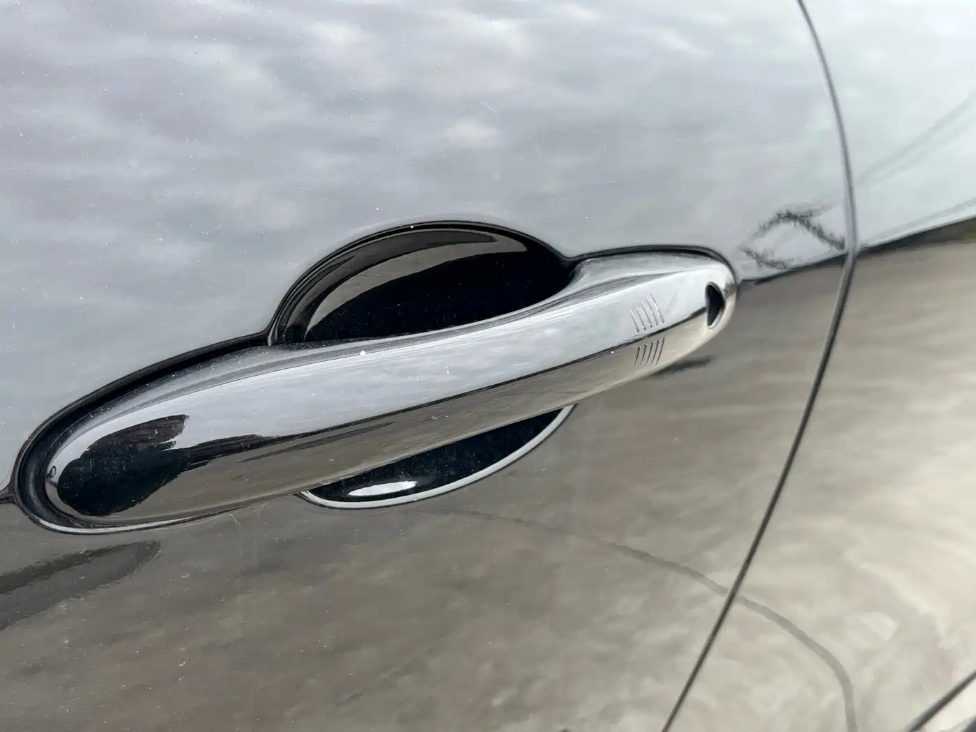 WEI PAI WEI BRAND VV7